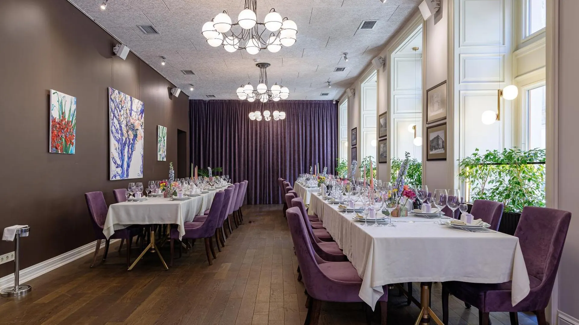 Modern Art Hotel Lviv