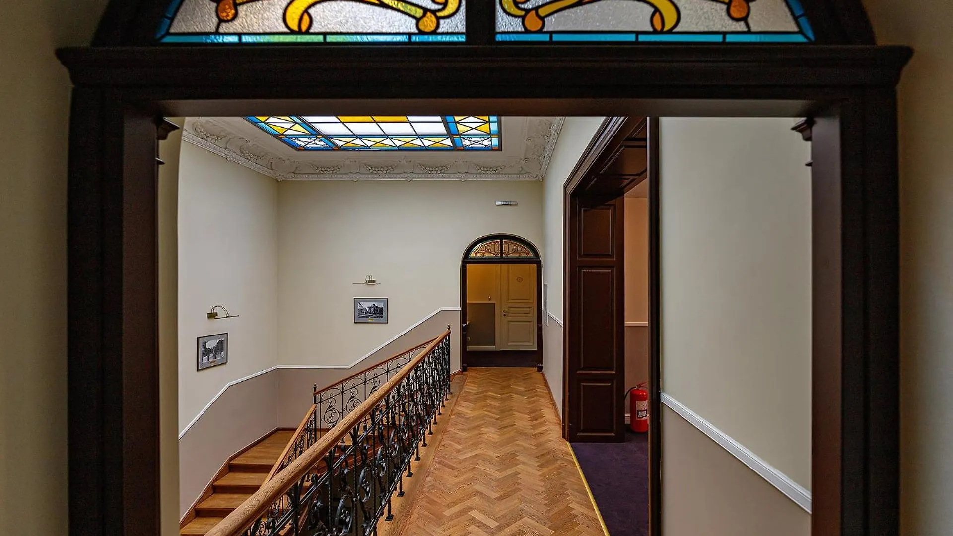 Modern Art Hotel Lviv 4*,  Ukrayna