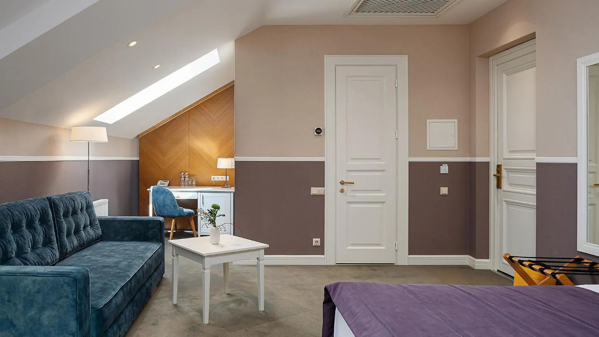 Modern Art Hotel Lviv